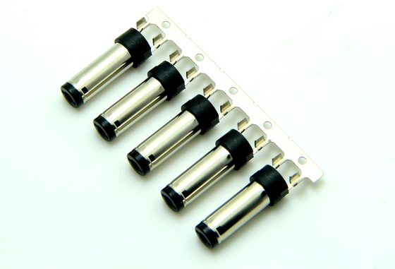 Maschiner DC-Stecker 5.5 DC-Tuninggabeln Maschiner 5521DC Flat Head Groove Runder DC-Stecker