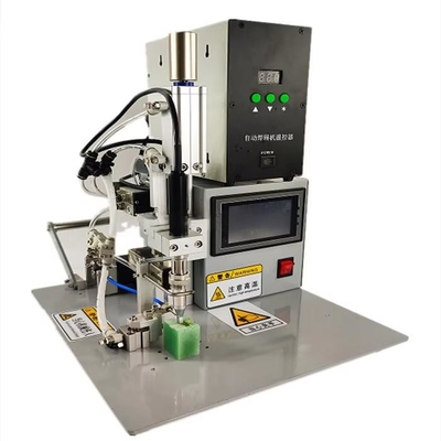 Maschine zum Schweißen von Multi-Core-Kabeln mit USB 4.0-Anschluss automatisch