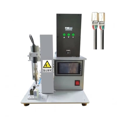 Halbautomatische Schweißmaschine für USB/Type-C-Datenleitungsgeräte