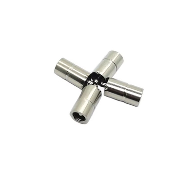 Gleichspannungssteckdose 5,5 mm2,5 mm weiblicher Gleichspannungssteckverbinder