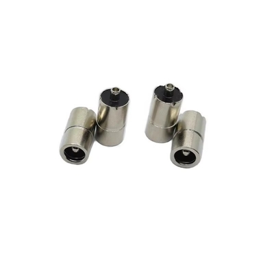Gleichspannungssteckdose 5,5 mm*2,5 mm Weiblicher Gleichspannungssteckverbinder